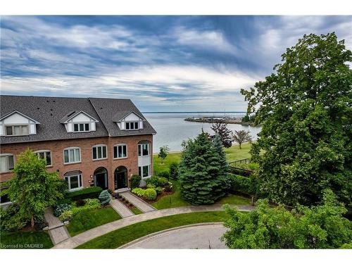9 Southaven Place, Oakville, ON - Outdoor