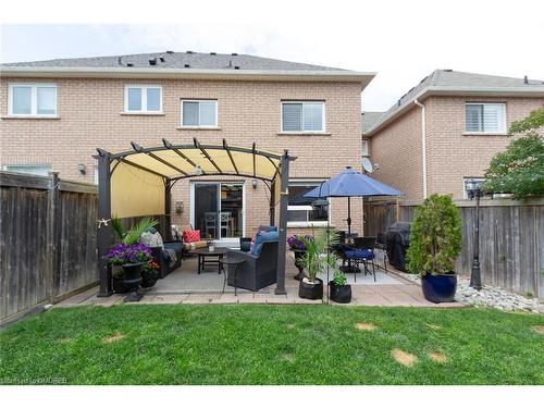 2292 Saddlecreek Crescent, Oakville, ON - Outdoor With Exterior