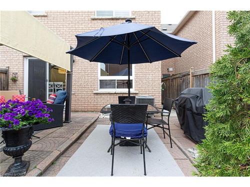 2292 Saddlecreek Crescent, Oakville, ON - Outdoor With Exterior