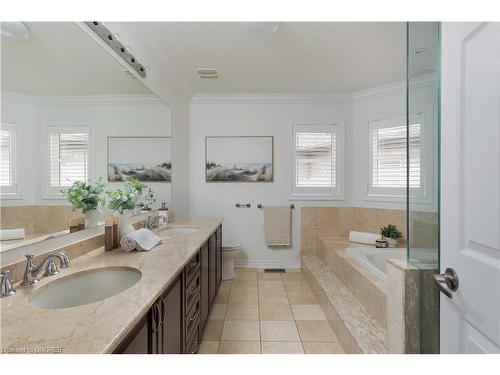 3168 Watercliffe Court, Oakville, ON - Indoor Photo Showing Bathroom