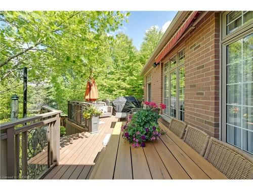 1570 Pinery Crescent, Oakville, ON - Outdoor With Deck Patio Veranda With Exterior