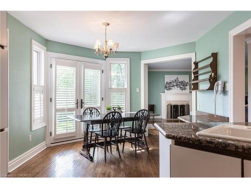 208 King Street, Oakville, ON - Indoor Photo Showing Dining Room