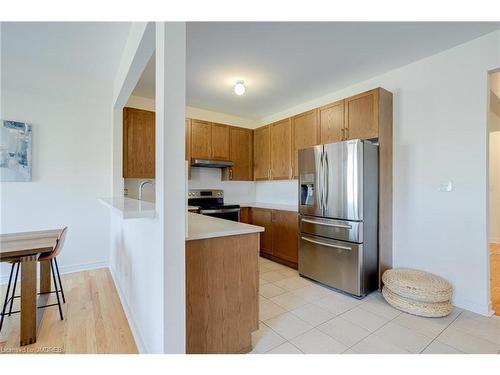 1081 Urell Way, Milton, ON - Indoor Photo Showing Kitchen