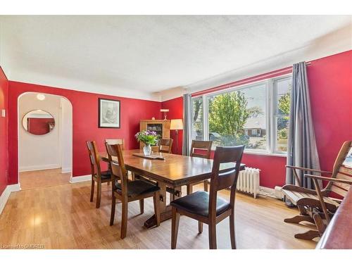 2076 Churchill Avenue, Burlington, ON - Indoor Photo Showing Dining Room