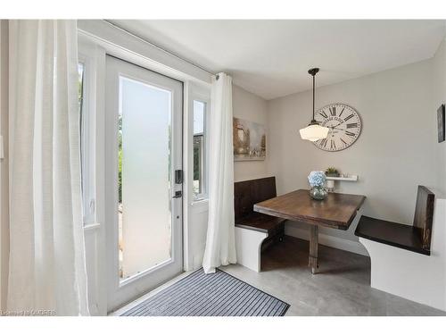 1089 Churchill Avenue, Oakville, ON - Indoor Photo Showing Dining Room