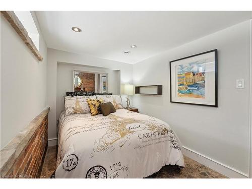 1089 Churchill Avenue, Oakville, ON - Indoor Photo Showing Bedroom