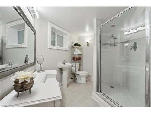 1089 Churchill Avenue, Oakville, ON - Indoor Photo Showing Bathroom