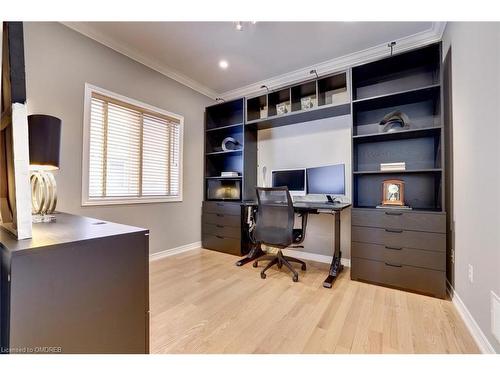 1537 Pinery Crescent, Oakville, ON - Indoor Photo Showing Office