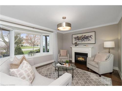 23 Parkview Place, Brampton, ON - Indoor Photo Showing Living Room With Fireplace