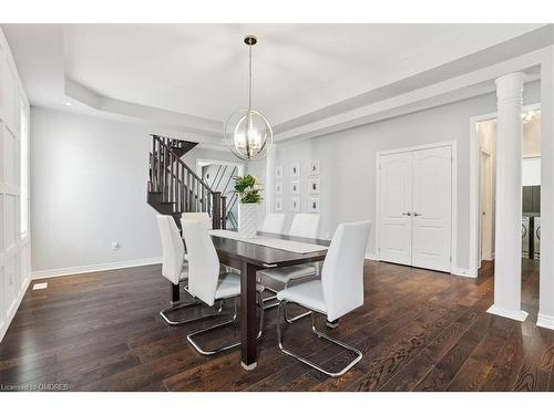 2420 Spring Meadow Way, Oakville, ON - Indoor Photo Showing Dining Room