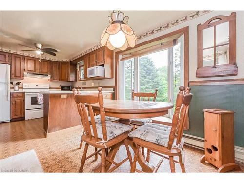 8633 30 Sideroad, Belwood, ON - Indoor Photo Showing Dining Room