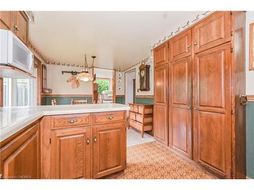 8633 30 Sideroad, Belwood, ON - Indoor Photo Showing Kitchen