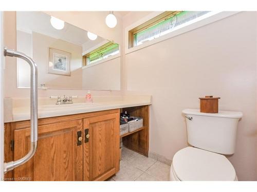 8633 30 Sideroad, Belwood, ON - Indoor Photo Showing Bathroom