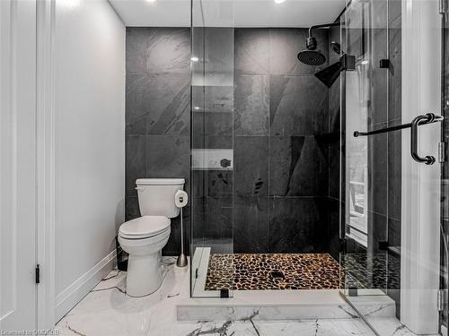 622 Braemore Road, Burlington, ON - Indoor Photo Showing Bathroom