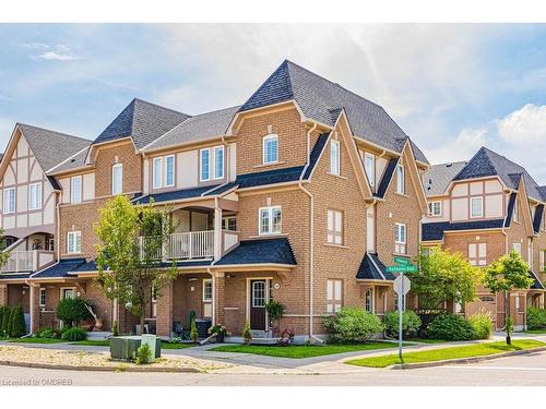 10-2340 Parkhaven Boulevard, Oakville, ON - Outdoor With Balcony With Facade