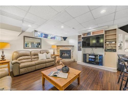 32 Parkview Place, Brampton, ON - Indoor Photo Showing Living Room With Fireplace