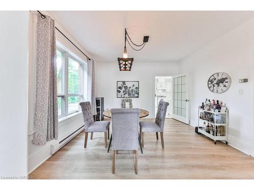 16 Park Avenue, Acton, ON - Indoor Photo Showing Dining Room