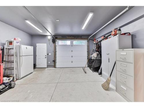 16 Park Avenue, Acton, ON - Indoor Photo Showing Garage