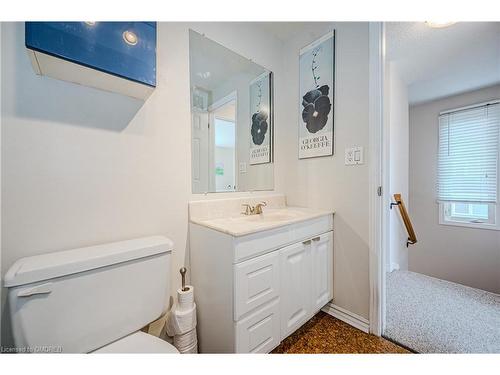 15 East Street, Oakville, ON - Indoor Photo Showing Bathroom