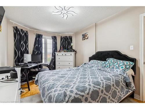 42 Tigerlily Place, Brampton, ON - Indoor Photo Showing Bedroom