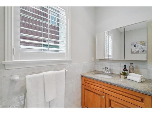 440 Melrose Avenue, Toronto, ON - Indoor Photo Showing Bathroom