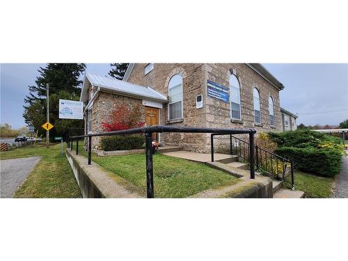 2437 Dundas Street, Burlington, ON 