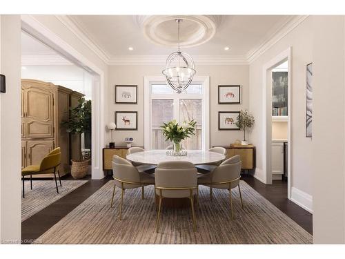 1325 Sheldon Avenue, Oakville, ON - Indoor Photo Showing Dining Room