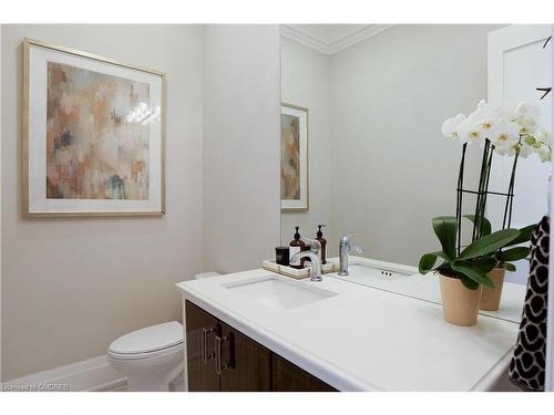 1325 Sheldon Avenue, Oakville, ON - Indoor Photo Showing Bathroom