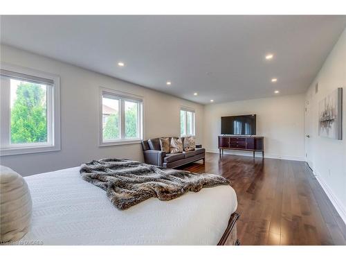 2316 Delnice Drive, Oakville, ON - Indoor Photo Showing Bedroom