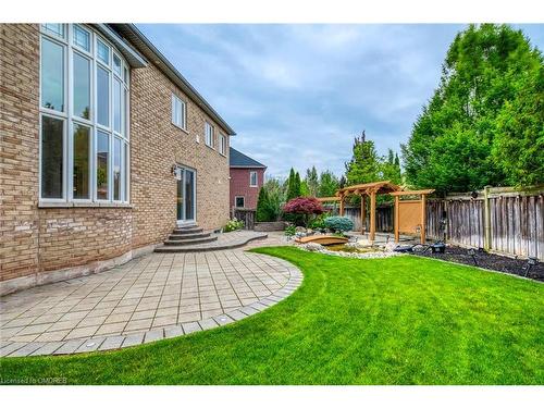 2316 Delnice Drive, Oakville, ON - Outdoor