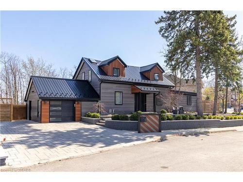 676 Bayshore Boulevard, Burlington, ON - Outdoor With Facade