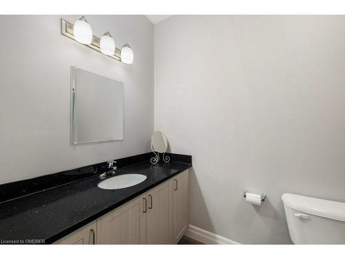 512-501 Frontenac Street, Kingston, ON - Indoor Photo Showing Bathroom