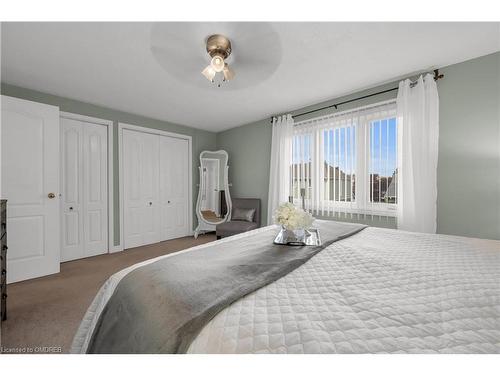 32 Reynier Drive, Brampton, ON - Indoor Photo Showing Bedroom