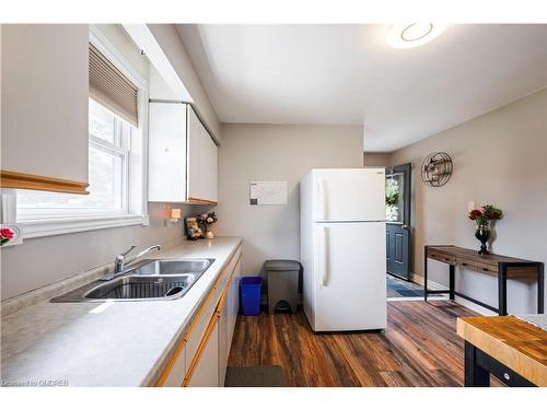 6212 Sixth Line, Belwood, ON - Indoor Photo Showing Kitchen With Double Sink