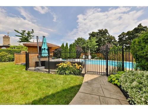 275 Chantenay Drive, Mississauga, ON - Outdoor