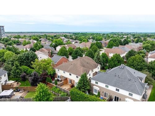100 Fellowes Crescent, Waterdown, ON - Outdoor With View
