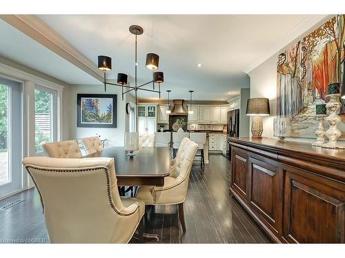 565 Patricia Drive, Oakville, ON - Indoor Photo Showing Dining Room