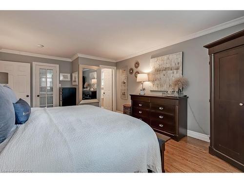 565 Patricia Drive, Oakville, ON - Indoor Photo Showing Bedroom