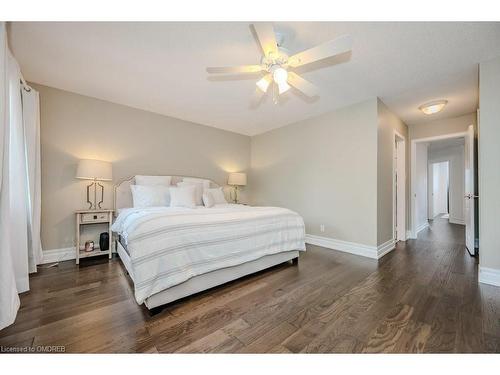 2095 Glenhampton Road, Oakville, ON - Indoor Photo Showing Bedroom