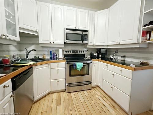 Main-33 Barnesdale Avenue S, Hamilton, ON - Indoor Photo Showing Kitchen With Stainless Steel Kitchen