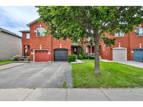 2422 Lazio Lane, Oakville, ON - Outdoor With Facade