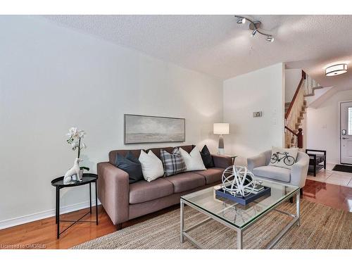 2422 Lazio Lane, Oakville, ON - Indoor Photo Showing Living Room