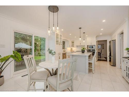 1457 Postmaster Drive, Oakville, ON - Indoor Photo Showing Dining Room