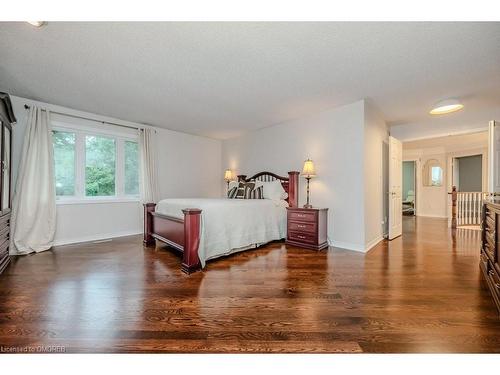 1457 Postmaster Drive, Oakville, ON - Indoor Photo Showing Bedroom