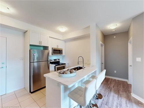 111-101 Shoreview Place Place, Stoney Creek, ON - Indoor Photo Showing Kitchen With Stainless Steel Kitchen