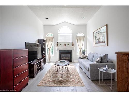 1542 Sandpiper Road, Oakville, ON - Indoor Photo Showing Living Room With Fireplace