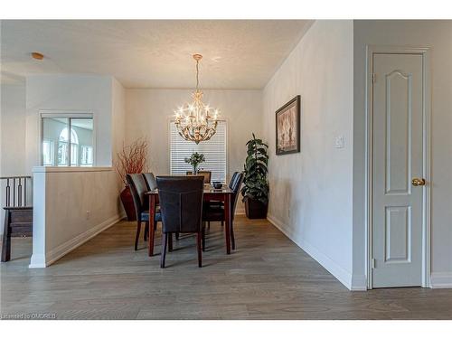 1542 Sandpiper Road, Oakville, ON - Indoor Photo Showing Dining Room