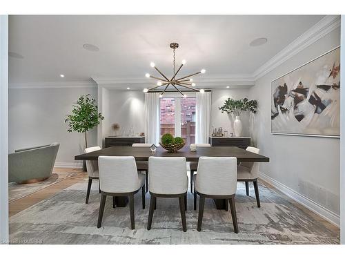 1217 Bowman Drive, Oakville, ON - Indoor Photo Showing Dining Room