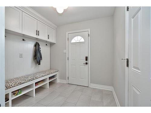 1217 Bowman Drive, Oakville, ON - Indoor Photo Showing Other Room