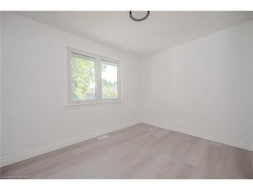 A-575 Third Line, Oakville, ON - Indoor Photo Showing Other Room